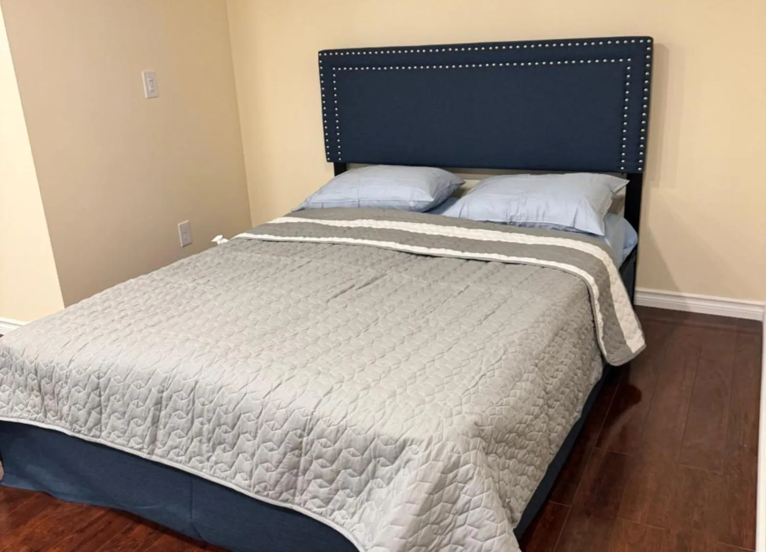 Home Away From Home Calgary Apartment